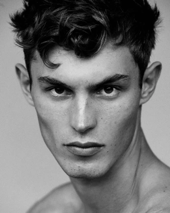 A cover of "A" cluster. The owner is katst. The cluster consists of 12 elements.