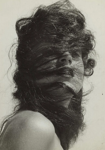 A cover of "poster ideas" cluster. The owner is kasocial. The cluster consists of 2 elements.