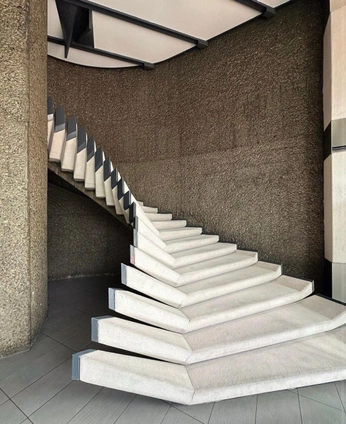 A cover of "Staircase" cluster. The owner is nesli. The cluster consists of 11 elements.