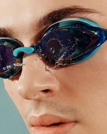 A cover of "TURBO" cluster. The owner is sergirenom. The cluster consists of 1 element.