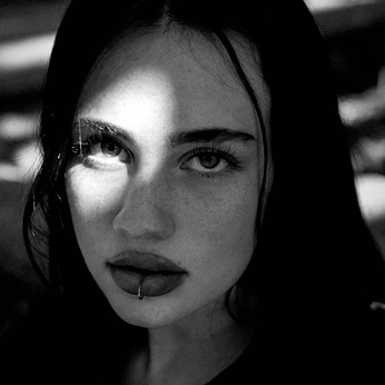 A cover of "portrait" cluster. The owner is witch134. The cluster consists of 9 elements.