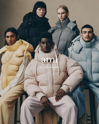 A cover of "Branding & Design" cluster. The owner is thomascronan. The cluster consists of 46 elements.