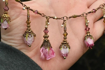 A cover of "Whimsical Jewelry Inspo" cluster. The owner is tayphay01. The cluster consists of 9 elements.