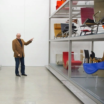 A cover of "DIETER RAMS" cluster. The owner is predisegno. The cluster consists of 9 elements.