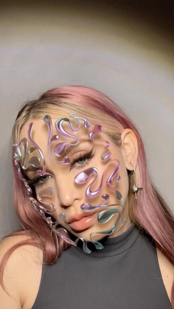 A cover of "Face Filter" cluster. The owner is swoni. The cluster consists of 3 elements.