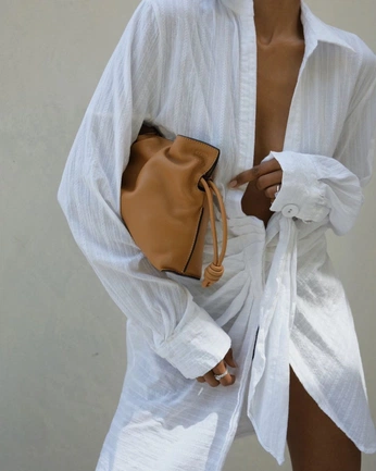 A cover of "recreate,otfit" cluster. The owner is hannaag. The cluster consists of 5 elements.