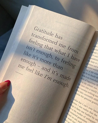 A cover of "Kotoba" cluster. The owner is dhikraa. The cluster consists of 6 elements.