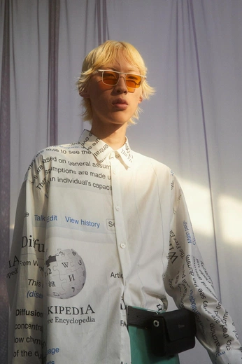 A cover of "GRAPHICS" cluster. The owner is ingridnyc. The cluster consists of 39 elements.