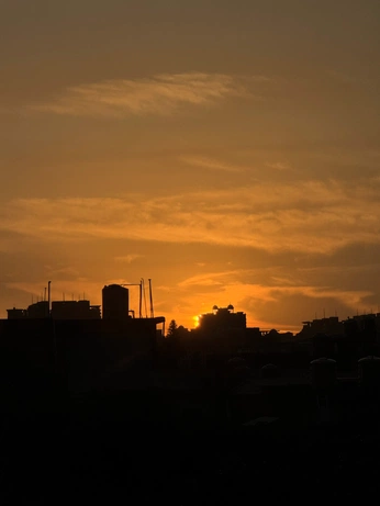 A cover of "4" cluster. The owner is ycuy18. The cluster consists of 24 elements.