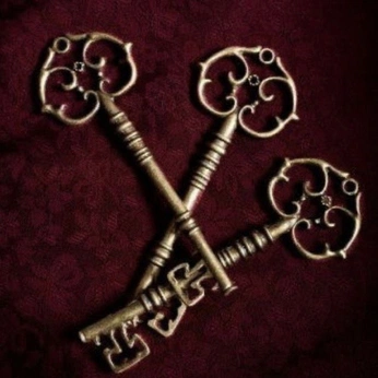 A cover of "✄" cluster. The owner is fleshmaiden. The cluster consists of 22 elements.