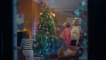 A cover of "Adido 4 Christmas" cluster. The owner is joshghana. The cluster consists of 3 elements.