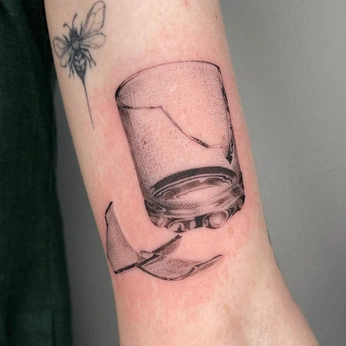 A cover of "TATUAJE" cluster. The owner is kris. The cluster consists of 8 elements.