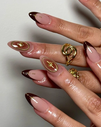 A cover of "NAILS 💅" cluster. The owner is skylars. The cluster consists of 47 elements.