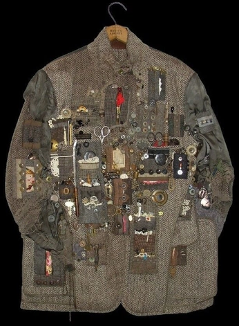 A cover of "inspi pirate coats" cluster. The owner is joe.artstrashcan. The cluster consists of 67 elements.