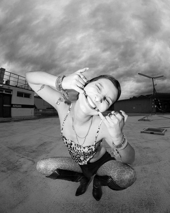 A cover of "zelrun" cluster. The owner is ielishevaa. The cluster consists of 2 elements.