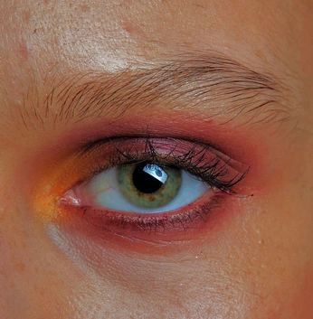 A cover of "Maquiagem" cluster. The owner is pedronunes1919. The cluster consists of 11 elements.