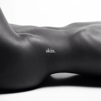 A cover of "'A' LOGO" cluster. The owner is capucinejacquet. The cluster consists of 36 elements.