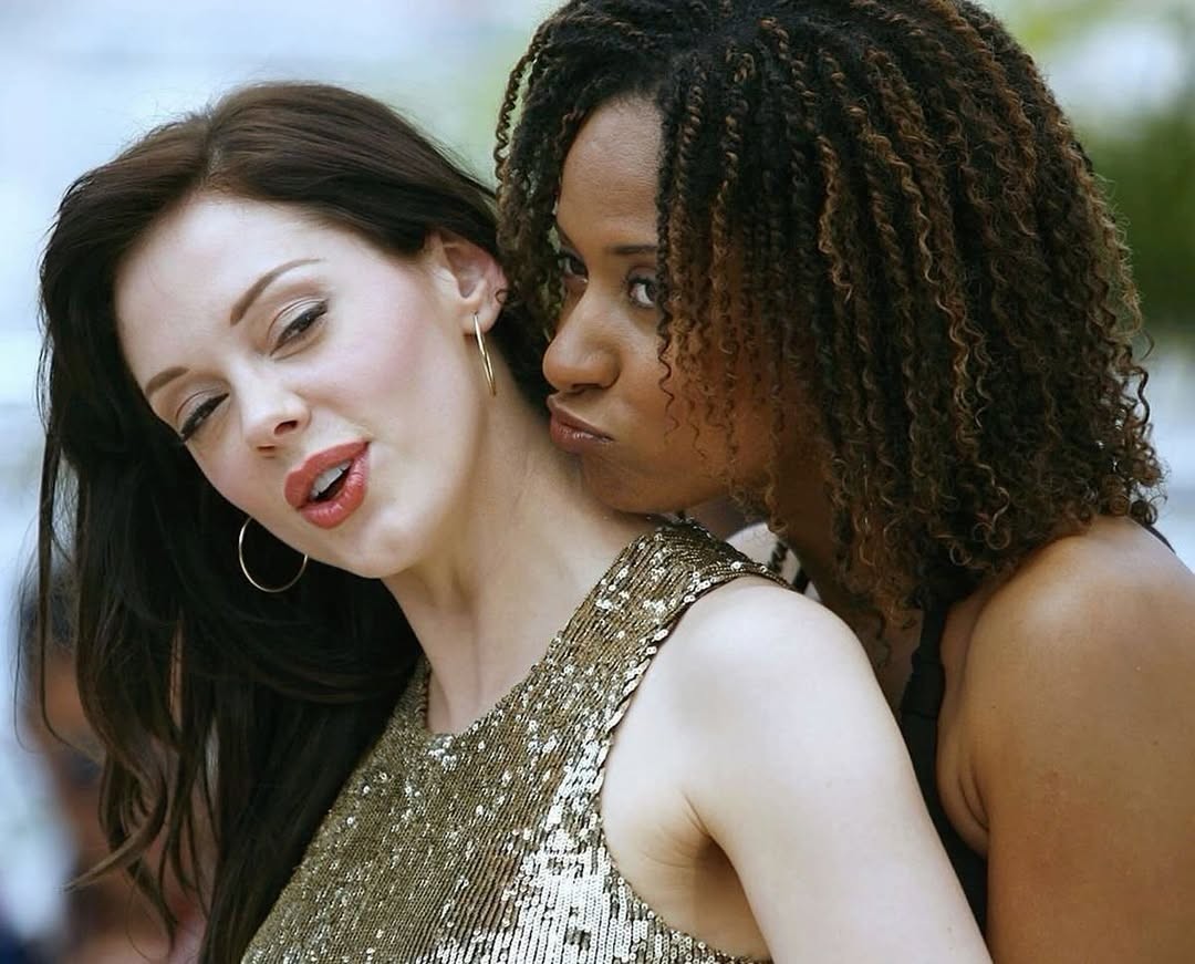 Rose McGowan and Tracie Thoms at the Cannes premiere of Grindhouse in 2007.