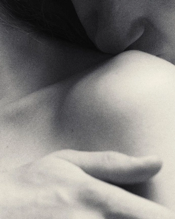 A cover of "I'd love to be loved" cluster. The owner is meimeichan. The cluster consists of 1 element.