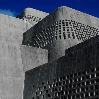 A cover of "BETON" cluster. The owner is jucabapa. The cluster consists of 34 elements.