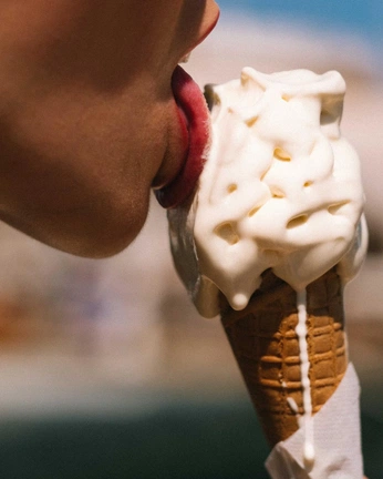 A cover of "FLOS x ALGIDA" cluster. The owner is bdibonf. The cluster consists of 67 elements.