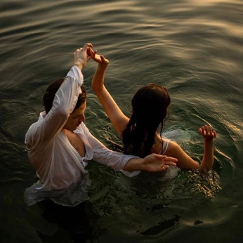 A cover of "OliveTheory" cluster. The owner is carlydusty. The cluster consists of 28 elements.