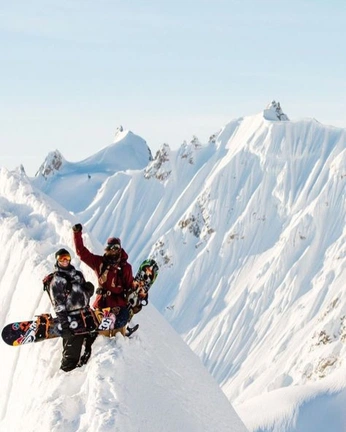 A cover of "Map 25" cluster. The owner is sabianchase. The cluster consists of 18 elements.