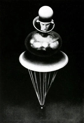 A cover of "formas y volumenes anima" cluster. The owner is marianazubi. The cluster consists of 58 elements.