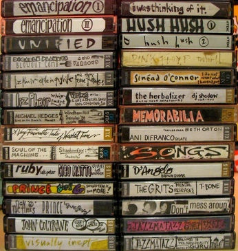 A cover of "GIGI TIME OF YOUR LIFE" cluster. The owner is justenturner. The cluster consists of 6 elements.