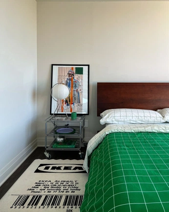 A cover of "Bedroom redo" cluster. The owner is jadeygirl. The cluster consists of 5 elements.