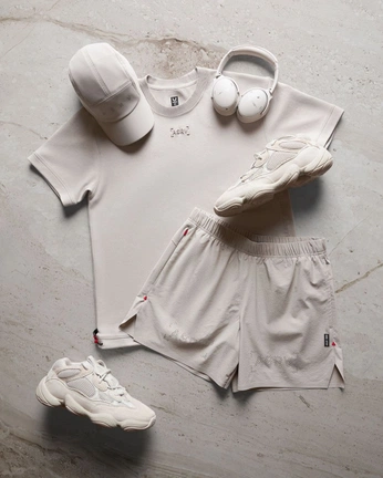 A cover of "S.1403" cluster. The owner is sheisthatbitch. The cluster consists of 16 elements.