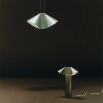 A cover of "light" cluster. The owner is byfaryn. The cluster consists of 6 elements.