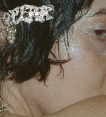 A cover of "jewels⋆✴︎˚｡⋆" cluster. The owner is mariahclaw. The cluster consists of 62 elements.