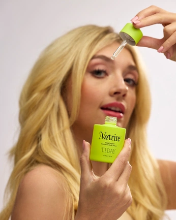 A cover of "Nutrire" cluster. The owner is bluewheel. The cluster consists of 32 elements.