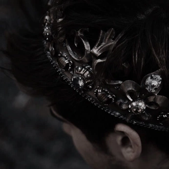 A cover of "Demons & Glass Story" cluster. The owner is willow296. The cluster consists of 95 elements.