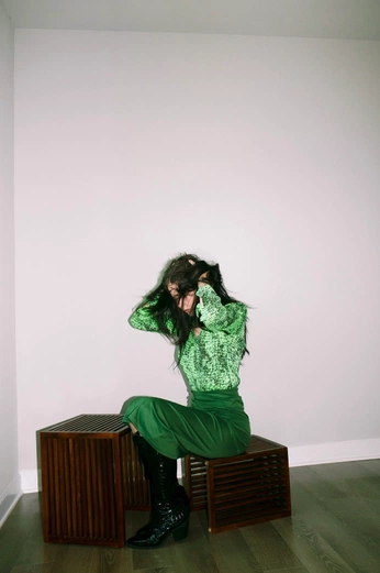 A cover of "fashionista ♡" cluster. The owner is symbollavender. The cluster consists of 1 element.