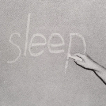 A cover of "适合添加文字的背景板" cluster. The owner is peachhoooh. The cluster consists of 20 elements.