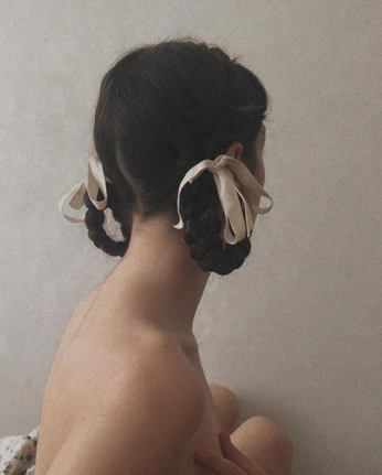 A cover of "megan/mary" cluster. The owner is hubbafruity. The cluster consists of 13 elements.