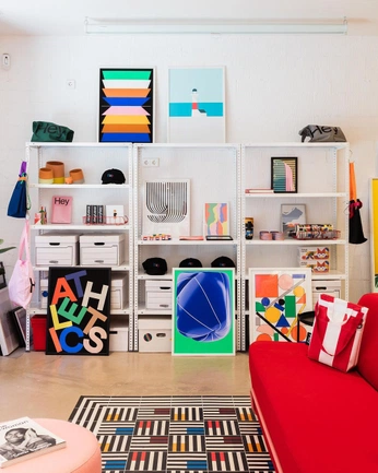 A cover of "Đỉnh space ideas" cluster. The owner is wikiphan. The cluster consists of 22 elements.