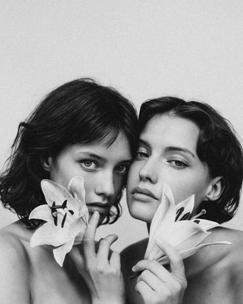 A cover of "2 idea" cluster. The owner is alisterr. The cluster consists of 17 elements.