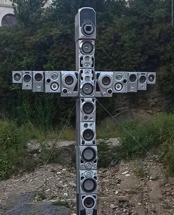 A cover of "Sculpture" cluster. The owner is matthewfahey. The cluster consists of 1 element.