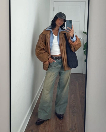 A cover of "DREAM CLOSET" cluster. The owner is mvriinv. The cluster consists of 16 elements.