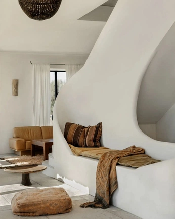 A cover of "Interior Design" cluster. The owner is nacho.ob. The cluster consists of 4 elements.