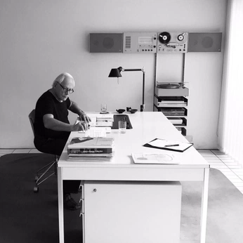 A cover of "1" cluster. The owner is sabaevgenidze. The cluster consists of 1 element.