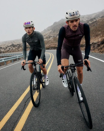 A cover of "Cycle – Grace" cluster. The owner is miapolcyn. The cluster consists of 17 elements.