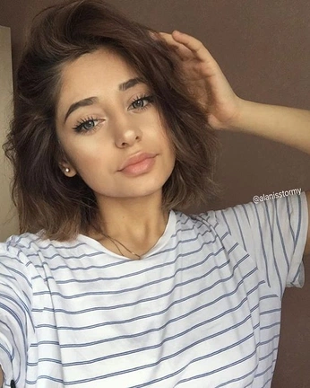 A cover of "hair inspo ⟡" cluster. The owner is lumicow. The cluster consists of 215 elements.