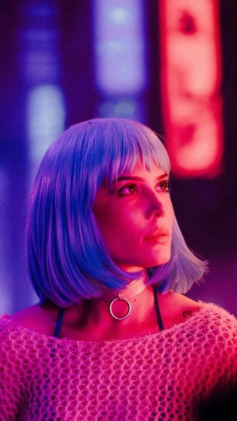 A cover of "Artists to Draw/Paint" cluster. The owner is emmacorleyyy. The cluster consists of 11 elements.