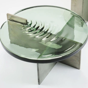 A cover of "INTERIOR" cluster. The owner is milansikkel. The cluster consists of 1 element.