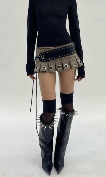 A cover of "Style" cluster. The owner is celoise. The cluster consists of 2 elements.