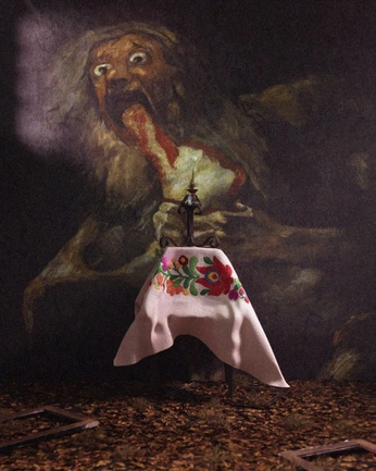 A cover of "pandoras box" cluster. The owner is livinginarose. The cluster consists of 1 element.